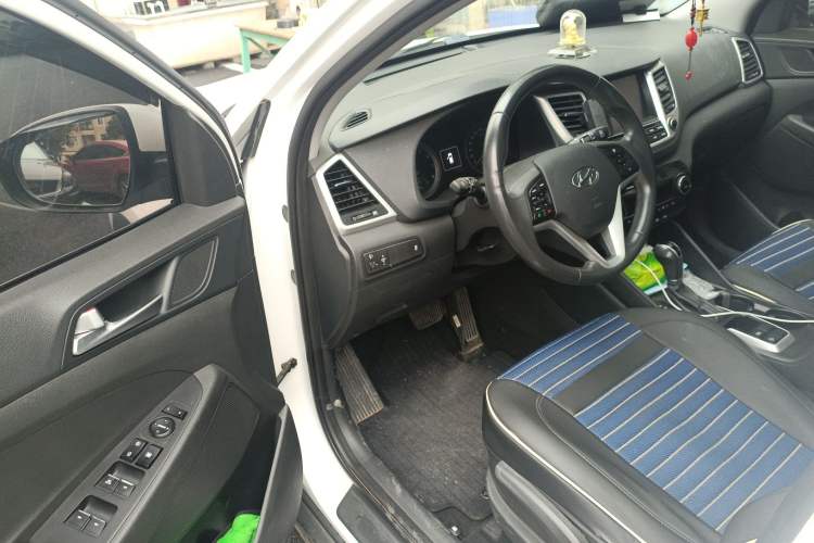 Used Hyundai Tucson 2015 1.6T Dual-Clutch Two-Wheel-Drive Smart Model
