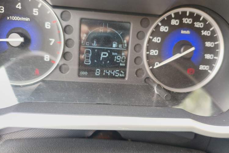 Used Dongfeng Aeolus A30 2014 1.5L Automatic ZhiShang Model
