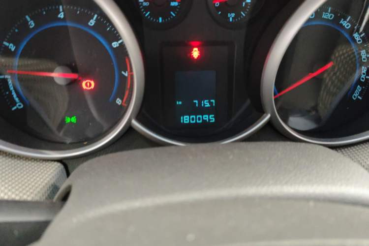 Used Chevrolet Cruze 2013 1.6L SE MT