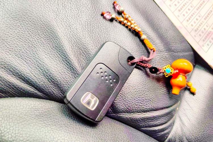 Used Honda CR-V 2013 2.4L two-wheel drive luxury version