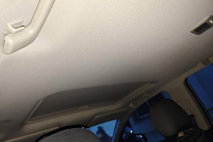 Used Mitsubishi Outlander 2019 2.4L 4x4 Zhi Xiang Edition 5 Seats China VI Standard
