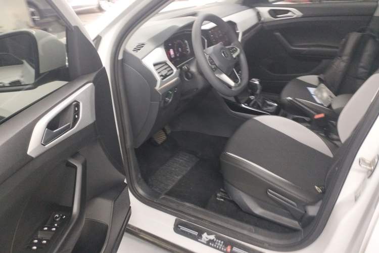 Used Volkswagen Tacqua 2021 1.5L Automatic Yue Zhi Lian Edition Driver Seat