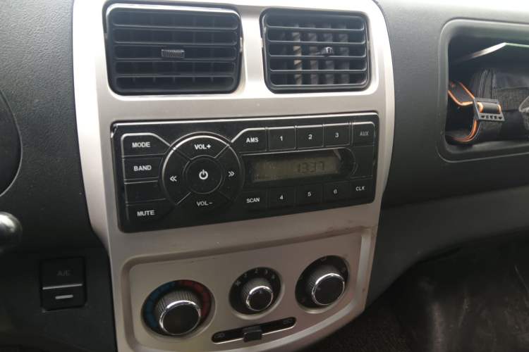 Used CHANGAN KAICHENG Star 9 2015 1.5L Base Version 4G15S
