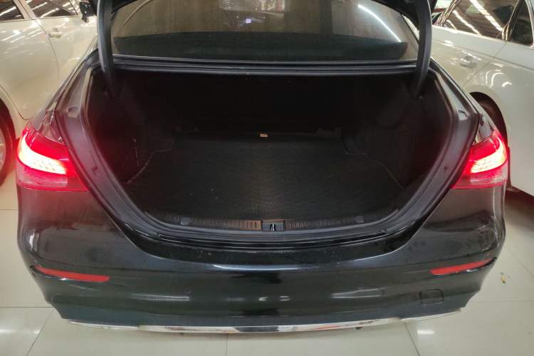 Used Mercedes-Benz E-Class 2023 E 300 L Sporty and Stylish Model
