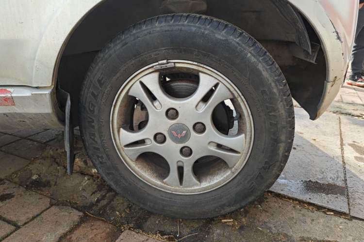 Used Wuling Rongguang 2012 1.2L Extended Basic Version LJY