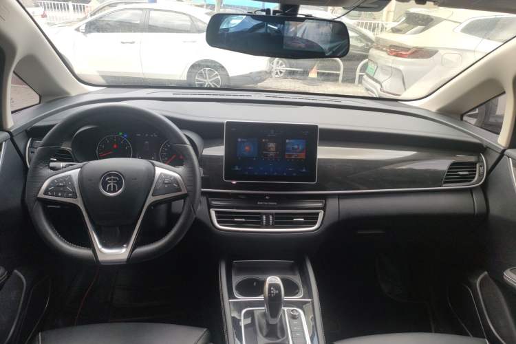 Used BYD Song MAX 2019 1.5T Automatic Smart Connect Ruiyi Sunroof Model 7 Seats China VI Standard
