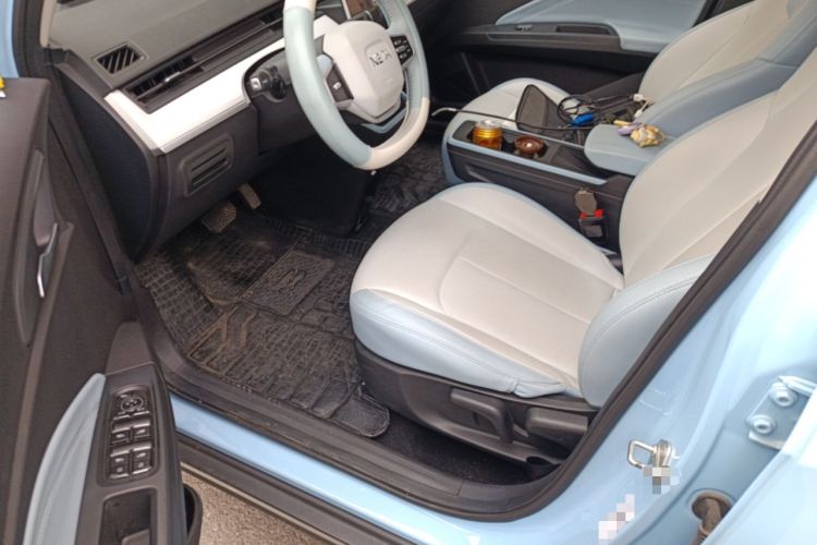 Used NETA AYA 2023 401 Lite Driver Seat