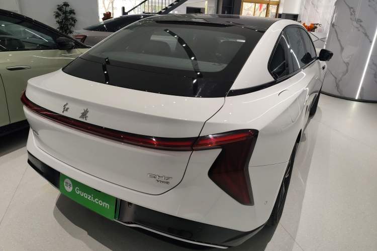 Used Hongqi EH7 2024 690 Pro
