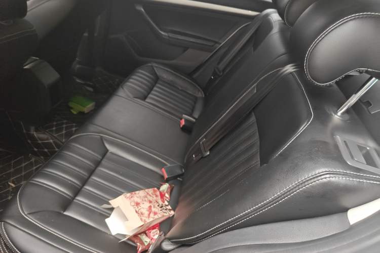 Used Volkswagen Lavida 2017 1.6L Automatic Fashion Edition
