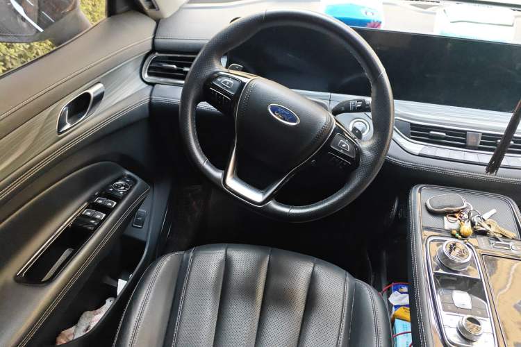 Used Ford Equator 2021 EcoBoost 225 Platinum Edition 6-seater
