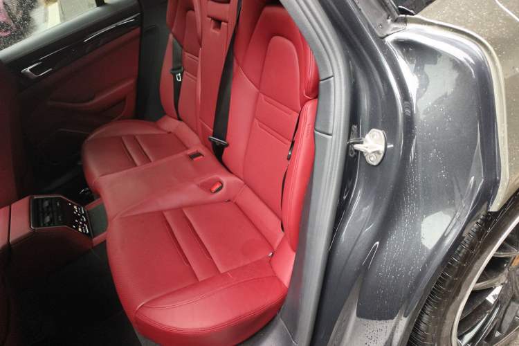 Used Porsche Panamera 2023 Panamera 4 E-Hybrid Sport Turismo 2.9T
