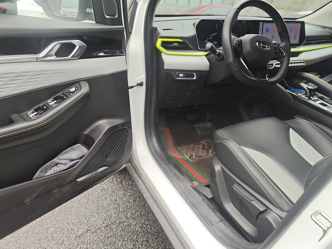 Geely Auto Coolray 2022 Bin Yue COOL 1.5TD DCT Hot Engine Edition — снимка 16