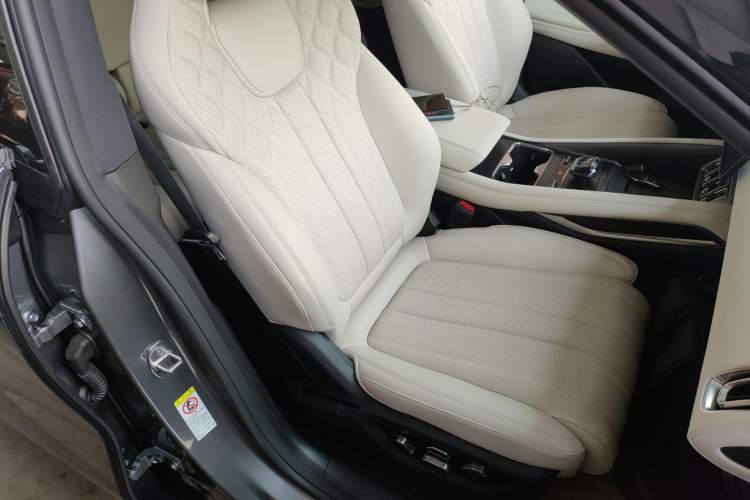 Used BYD Song L EV 2024 550 km Excellence Version
