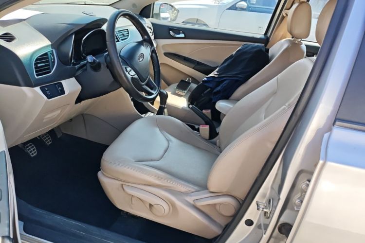 Used Chery Arrizo 3 2015 1.5L Manual - Cool Edition
