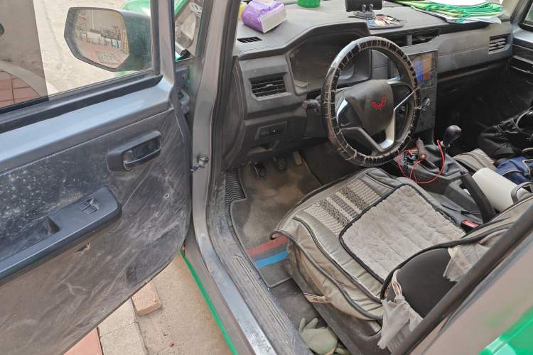 Used Wuling Zhengcheng 2022 2.0L Manual Entrepreneurial Version
