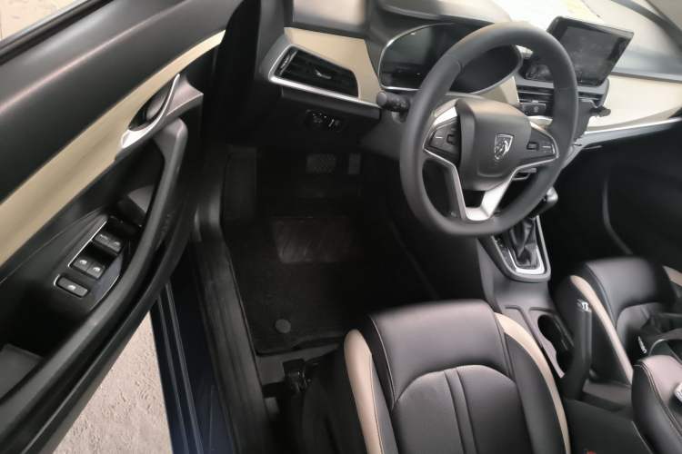 Used Baojun 360 2019 1.5L CVT Elite Version China VI Driver Seat