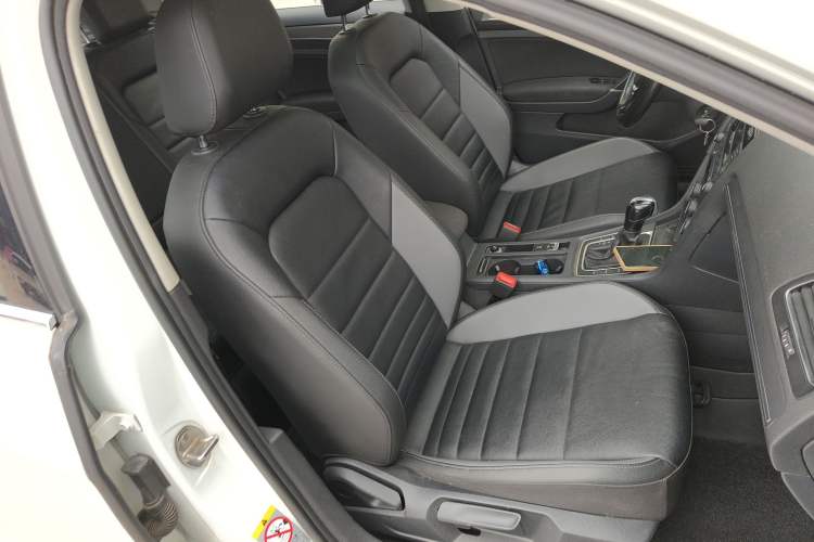 Used Volkswagen Golf 2015 1.6L Automatic Comfort Model