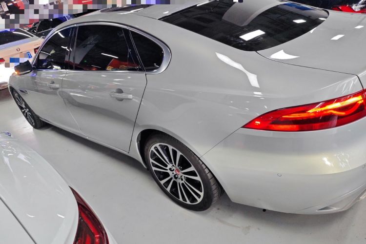 Used Jaguar XFL 2024 2.0T P250 Two-Wheel Drive Prestige Luxury Edition