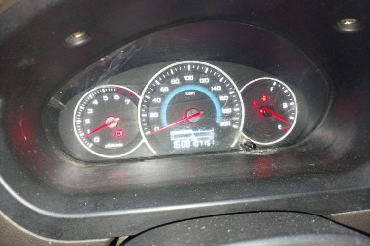 Used Wuling Rongguang V 2015 1.5L Standard Version Instrument Cluster