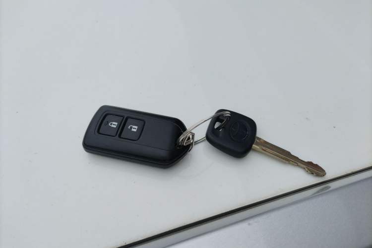 Used Toyota YARiS L Zhi Xuan 2022 X-Trail 1.5L CVT Leading PLUS Edition
