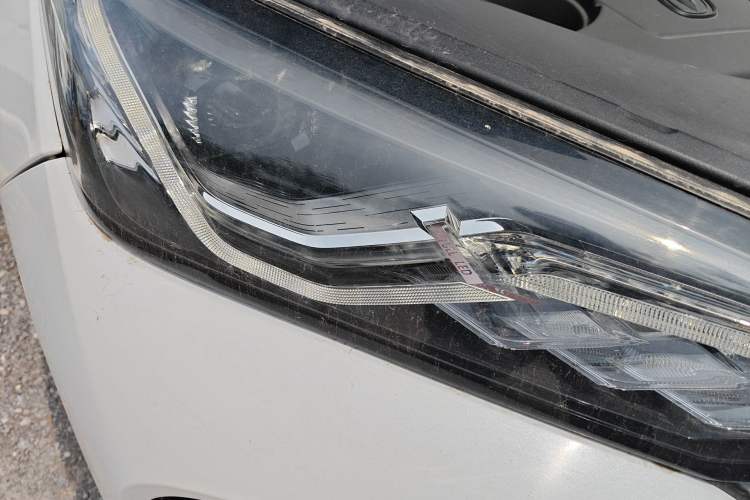 Used CHANGAN CS75 PLUS 2021 1.5T Automatic Prestige Model Right Front Headlight