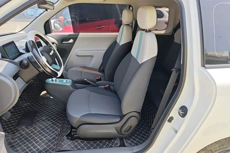 Used CHANGAN NEVO Lumin 2023 205km Xiangqin Version
