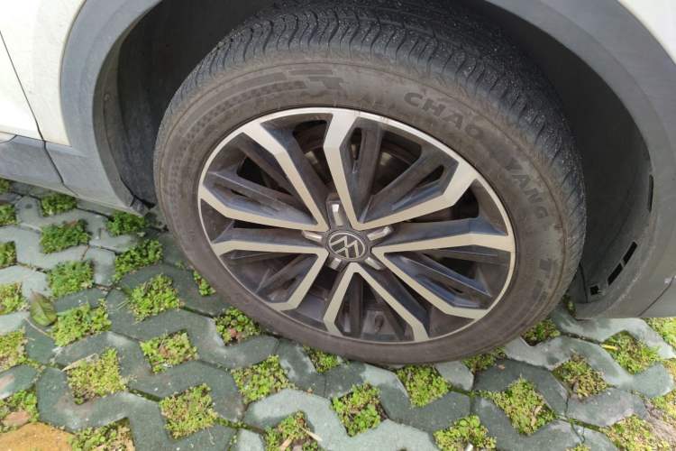 Used Volkswagen T-ROC 2022 280TSI DSG Two-Wheel Drive Comfort PLUS Exterior 1