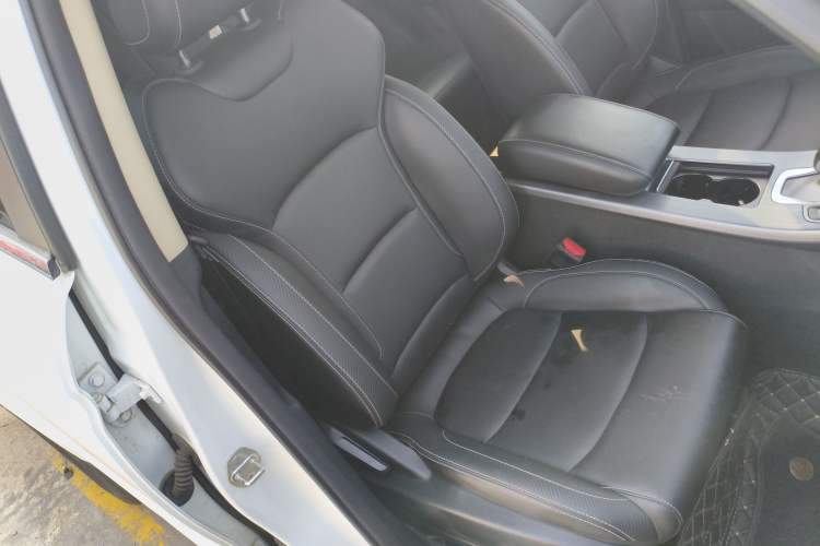 Used Geely Auto Emgrand X7 Sport 2021 1.8TD DCT Two-Wheel Drive Asian Games Comfort Edition