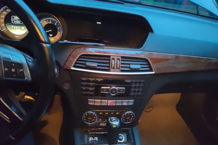 Used Mercedes-Benz C-Class 2011 C 200 CGI Elegant Model