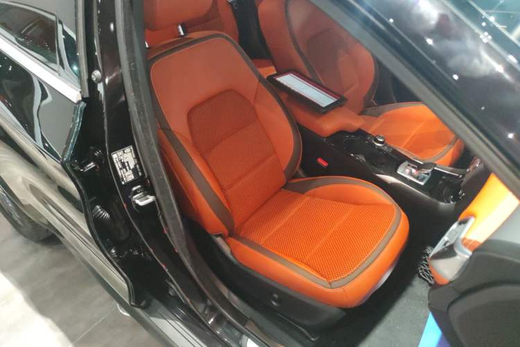 Used Infiniti QX30 2017 2.0T Four-Wheel Drive Sport Edition
