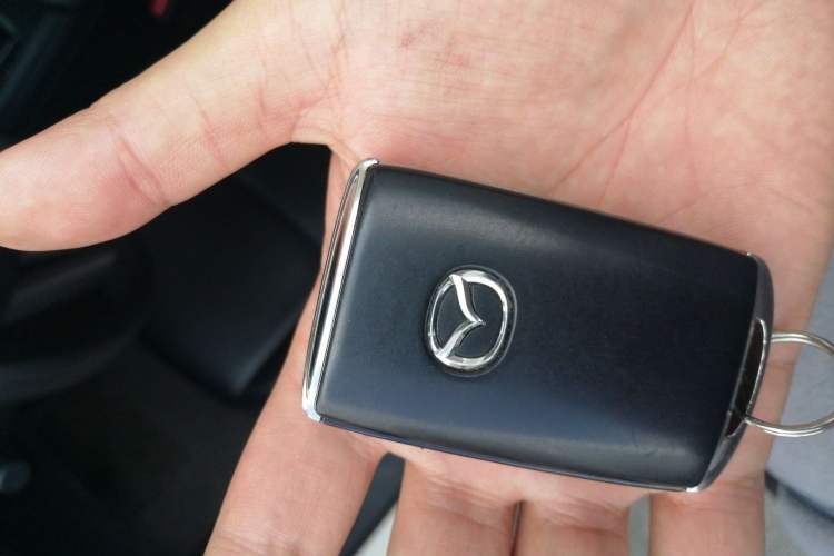 Used Mazda 3 Axela 2023 2.0L Automatic Zhiqing Edition
