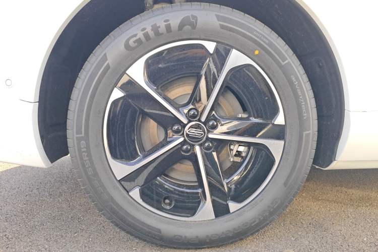 Used Hima H5 2025 Model Range-Extending Pro Right Rear Wheel Hub