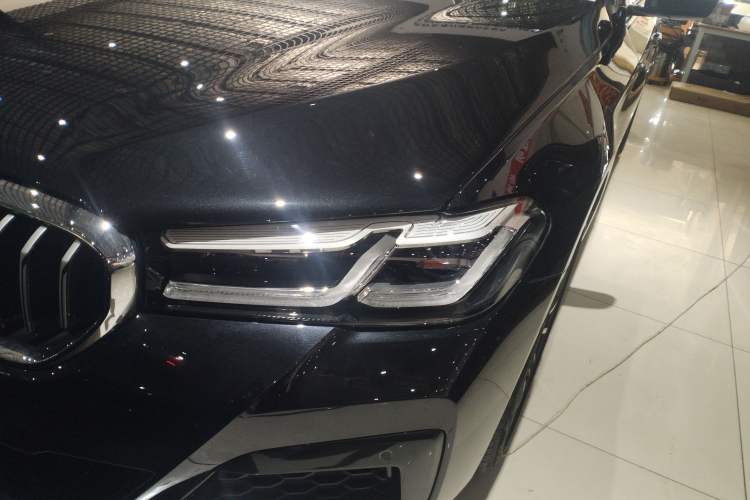 Used BMW 5 Series 2023 Restyled 530Li Leading Edition M Sport Package
