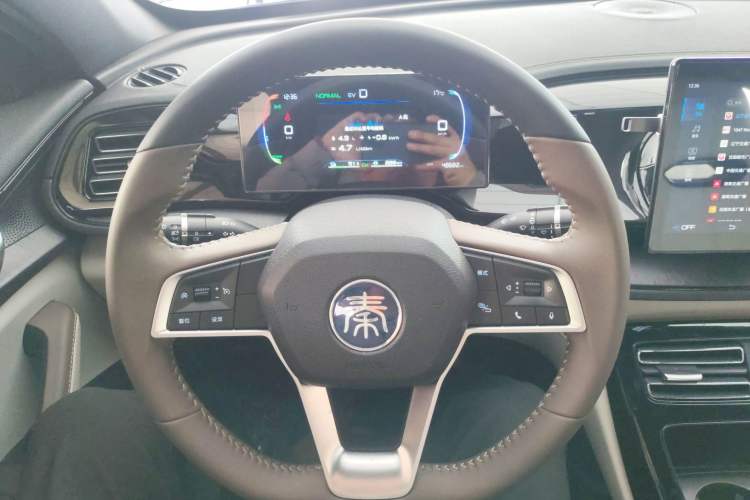 Used BYD Qin PLUS 2024 HONOR Edition DM-i 55KM Leading Model