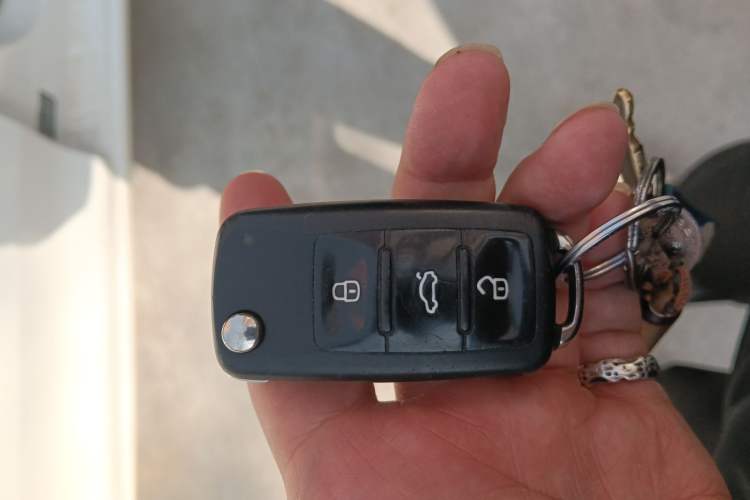 Used Volkswagen Santana 2019 1.5L Automatic Fashion Edition China VI Vehicle Key