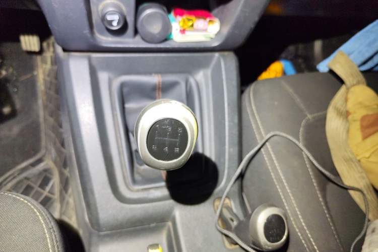 Used BAIC Off-Road BJ40 2014 2.4L Manual Cross-Country Edition
