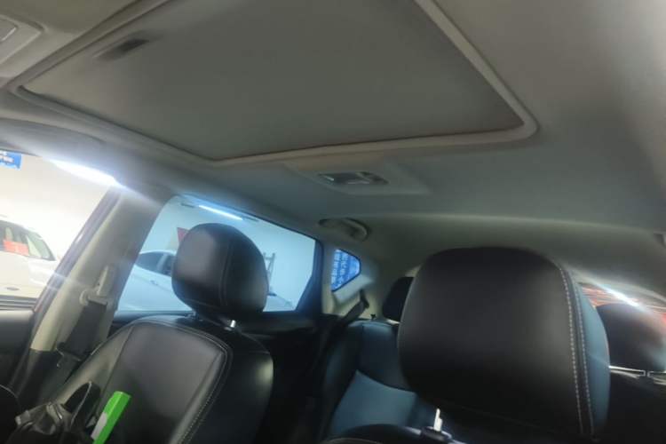 Used Nissan Tiida 2021 1.6L CVT Cool Edition