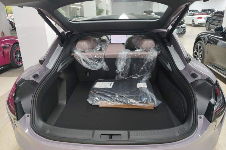 Used XPeng MONA M03 2025 620 Ultra-Long Range Plus
