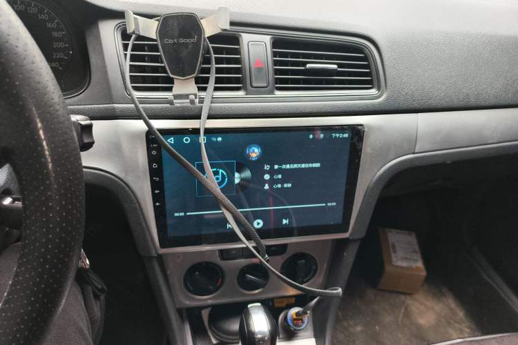 Used Volkswagen Lavida 2013 Revised Classic 1.6L Automatic Fashion Edition
