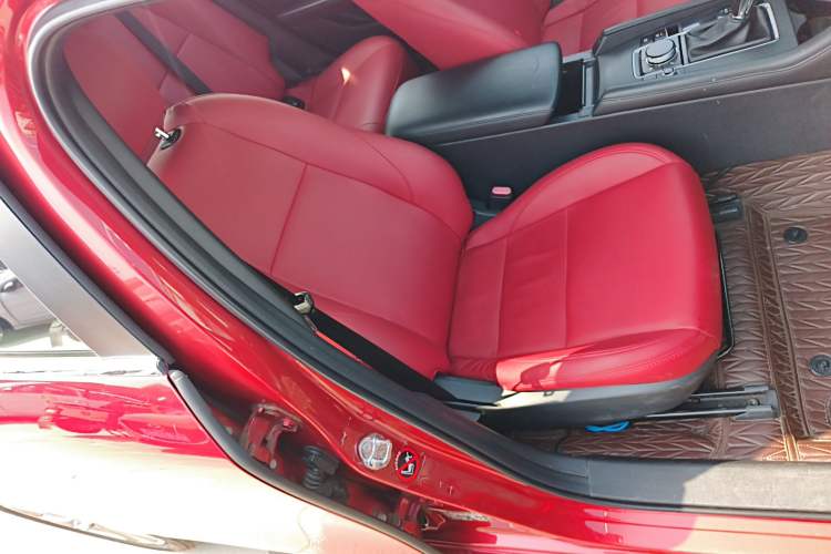 Used Mazda Mazda 3 Axela 2020 1.5L Automatic ZhiMei Edition
