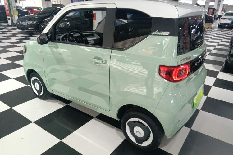 Used Wuling Hongguang MINIEV 2022 Macaron Premium Model – Lithium Iron Phosphate