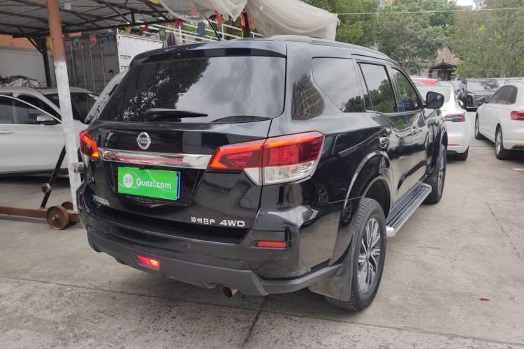 Used Nissan Terra 2018 2.5L Automatic 4x4 Luxury Edition Rear Right 45 Deg