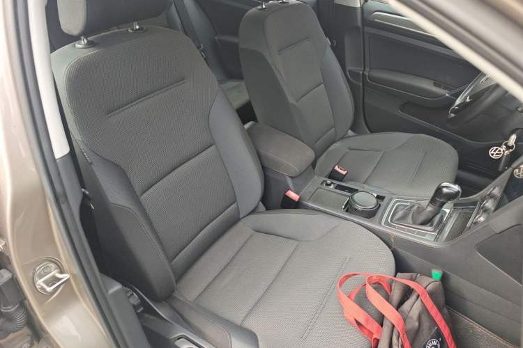 Used Volkswagen Golf 2016 230TSI Automatic Comfort Version