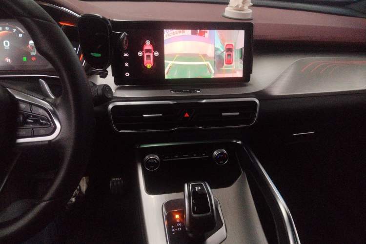 Used Geely Auto Coolray 2019 Sport Model 260T DCT Battle China V Standard
