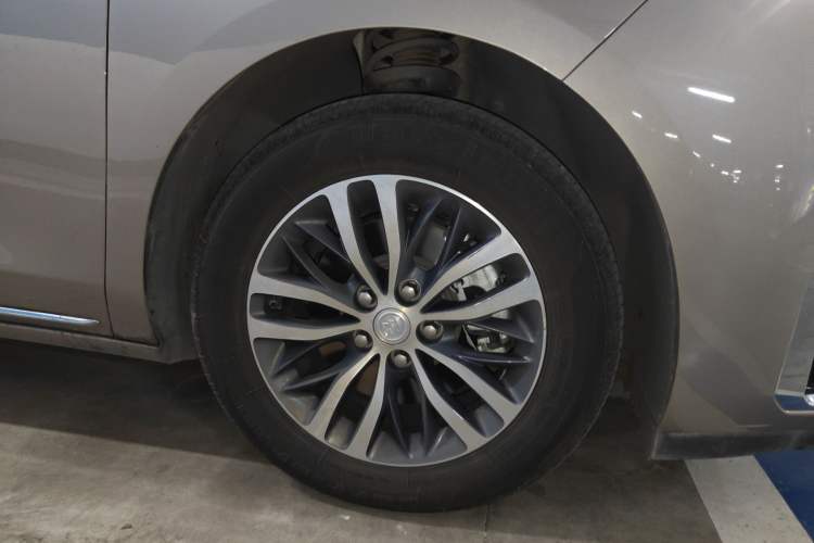 Used Buick GL8 2023 ES Lu Zun Comfort Model