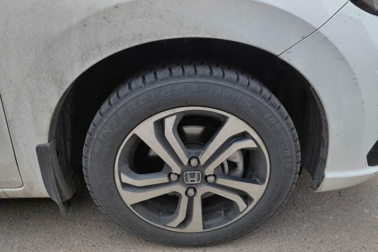 Used Honda Fit 2021 1.5L CVT Trendy Edition Right Front Wheel Hub