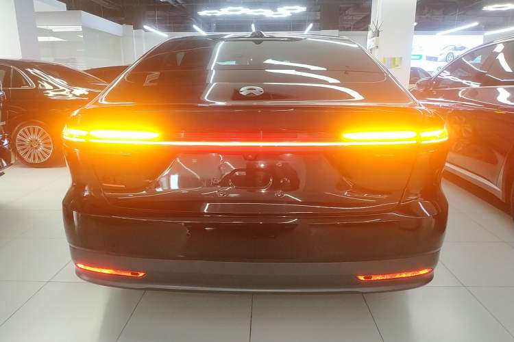 Used Nio ET7 2022 75 kWh Rear