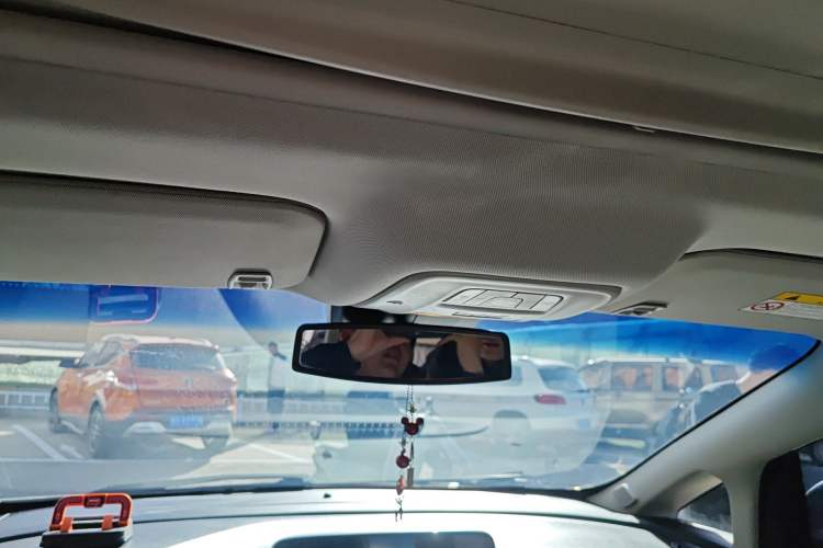 Used Buick GL8 2021 Land Cruiser Executive Class 652T Smart Luxury Model
