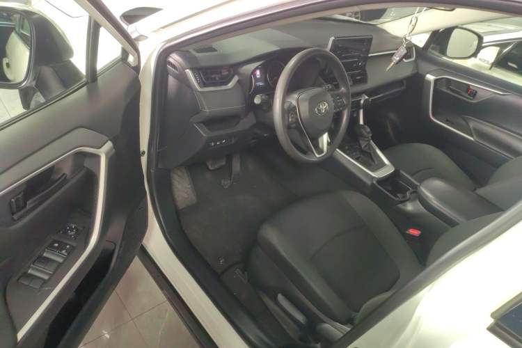 Used Toyota RAV4 2020 2.0L CVT Two-Wheel Drive Urban Edition