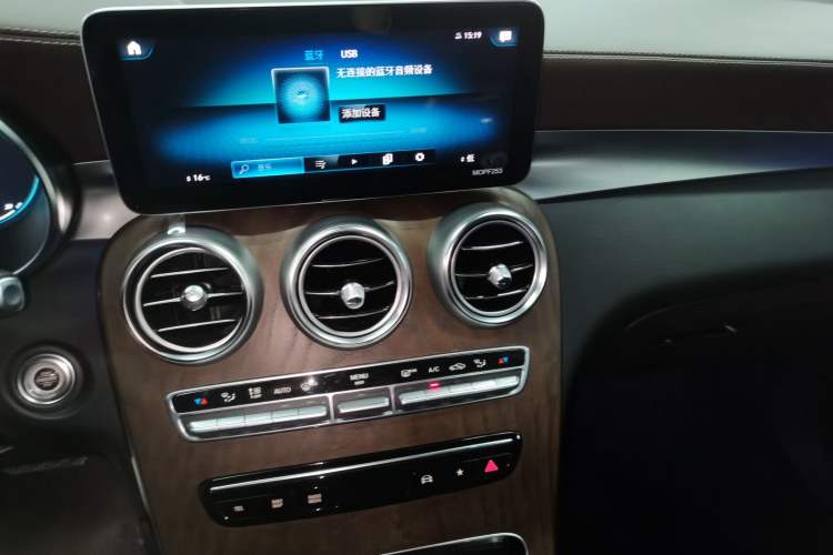 Used Mercedes-Benz GLC 2020 Facelifted GLC 260 L 4MATIC Dynamic Edition
